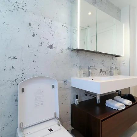 Penthouse With Large Roof Terrace & Plunge Pool Apartman *