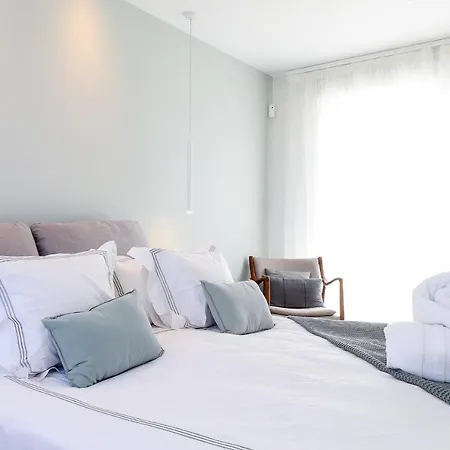 Penthouse With Large Roof Terrace & Plunge Pool Apartman